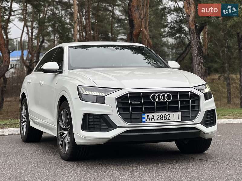 Внедорожник / Кроссовер Audi Q8 2020 в Киеве