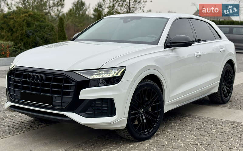 Позашляховик / Кросовер Audi Q8 2023 в Дніпрі