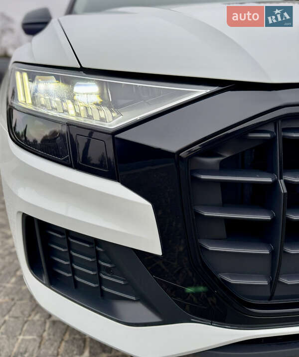 Позашляховик / Кросовер Audi Q8 2023 в Дніпрі