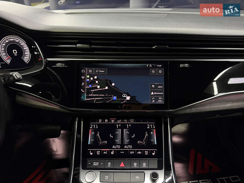 Позашляховик / Кросовер Audi Q8 2019 в Одесі