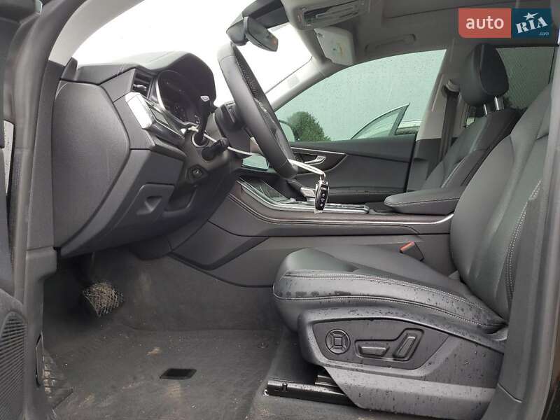 Внедорожник / Кроссовер Audi Q8 2023 в Киеве фото 8 Внедорожник / Кроссовер Audi Q8 2023 в Киеве
