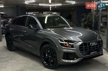 Позашляховик / Кросовер Audi Q8 2019 в Одесі