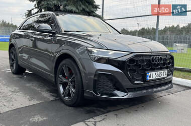 Позашляховик / Кросовер Audi Q8 2024 в Києві
