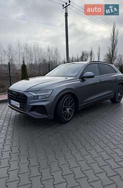 Внедорожник / Кроссовер Audi Q8 2020 в Киеве