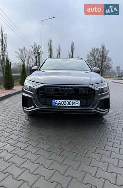Позашляховик / Кросовер Audi Q8 2020 в Києві