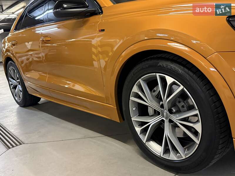 Внедорожник / Кроссовер Audi Q8 2020 в Киеве фото 38 Внедорожник / Кроссовер Audi Q8 2020 в Киеве
