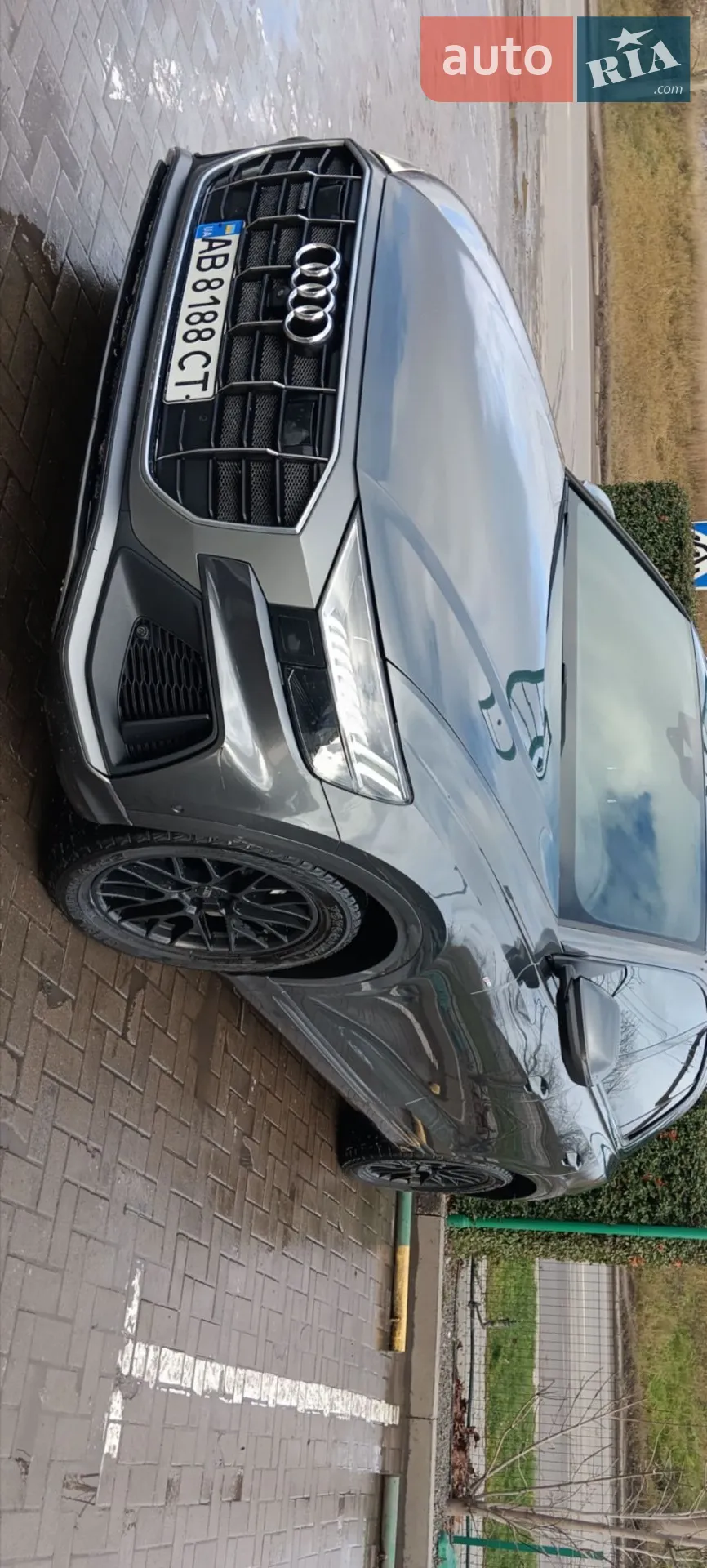 2018 Audi Q8 - мініатюра 2