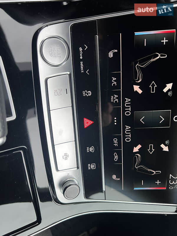 Внедорожник / Кроссовер Audi Q8 2020 в Мукачево