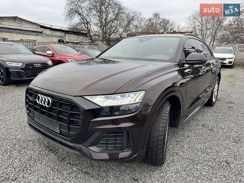Внедорожник / Кроссовер Audi Q8 2019 в Тернополе
