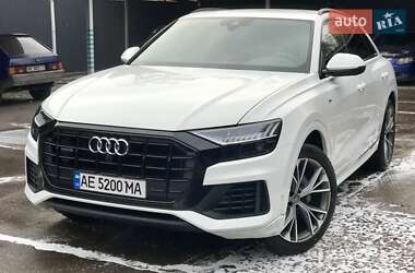 Внедорожник / Кроссовер Audi Q8 2020 в Каменском