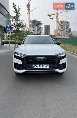 Позашляховик / Кросовер Audi Q8 2020 в Києві