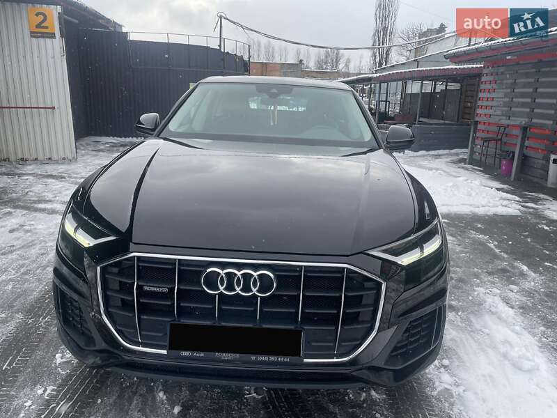 Audi Q8 2019