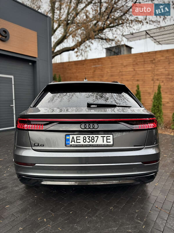 Внедорожник / Кроссовер Audi Q8 2018 в Киеве