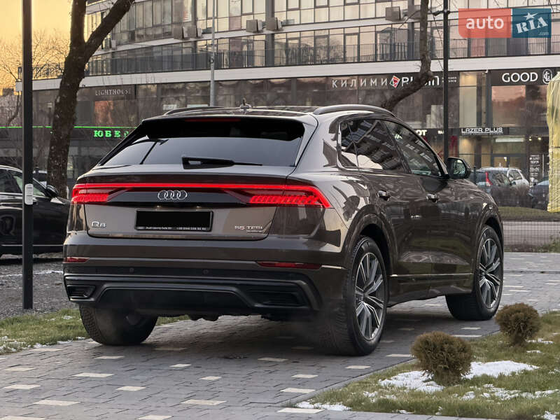 Позашляховик / Кросовер Audi Q8 2019 в Ужгороді фото 15 Позашляховик / Кросовер Audi Q8 2019 в Ужгороді