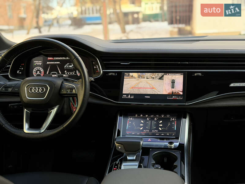 Позашляховик / Кросовер Audi Q8 2019 в Ромнах фото 14 Позашляховик / Кросовер Audi Q8 2019 в Ромнах