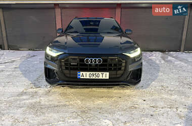 Позашляховик / Кросовер Audi Q8 2019 в Києві