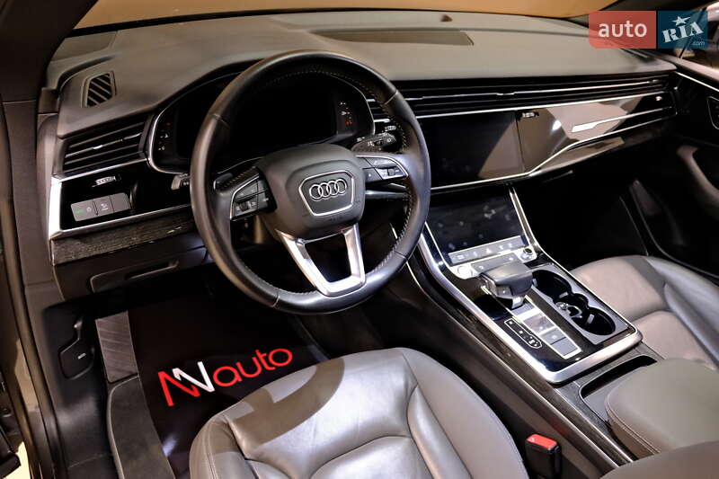 Позашляховик / Кросовер Audi Q8 2019 в Одесі фото 36 Позашляховик / Кросовер Audi Q8 2019 в Одесі