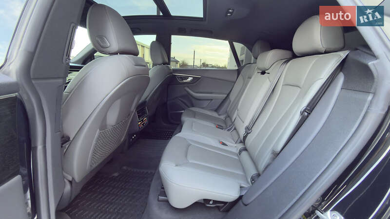 Внедорожник / Кроссовер Audi Q8 2019 в Ковеле