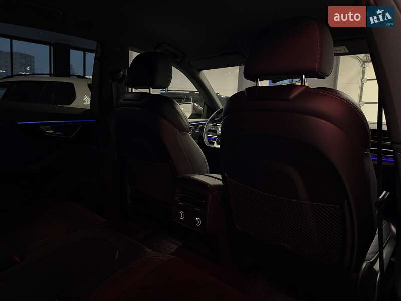 Внедорожник / Кроссовер Audi Q8 2019 в Тернополе