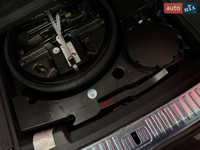 Внедорожник / Кроссовер Audi Q8 2019 в Тернополе