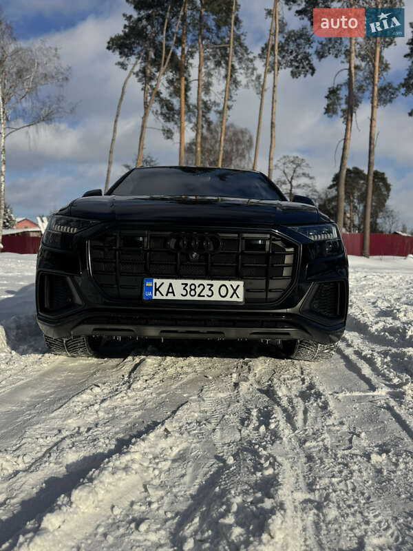 Внедорожник / Кроссовер Audi Q8 2018 в Житомире