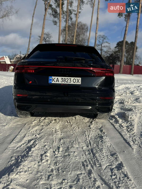 Внедорожник / Кроссовер Audi Q8 2018 в Житомире