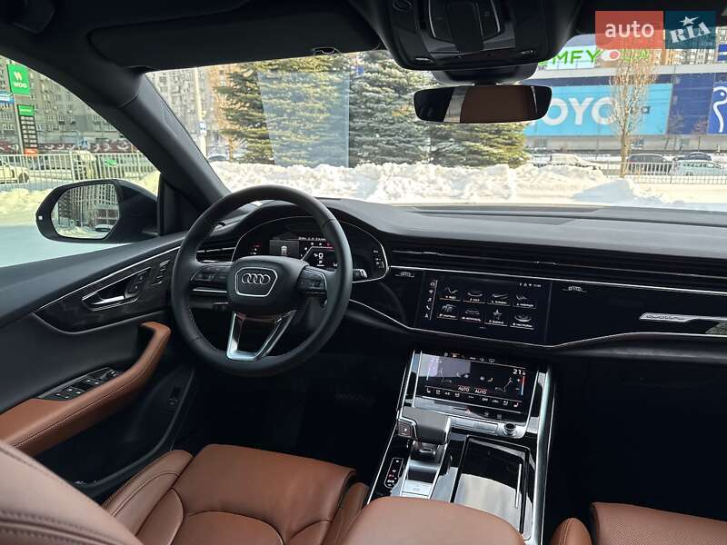 Внедорожник / Кроссовер Audi Q8 2025 в Киеве