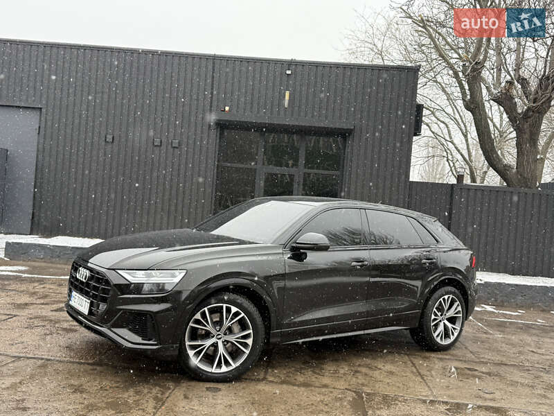 Внедорожник / Кроссовер Audi Q8 2021 в Киеве фото 40 Внедорожник / Кроссовер Audi Q8 2021 в Киеве