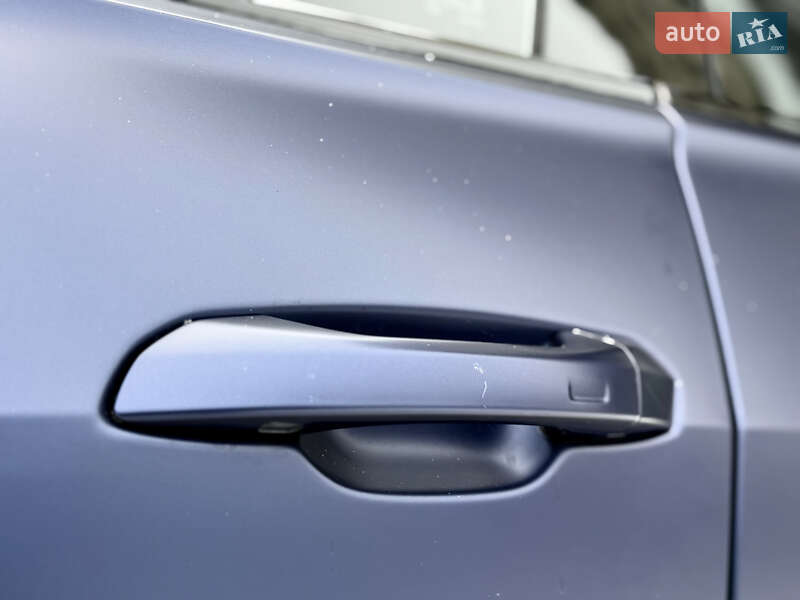 Позашляховик / Кросовер Audi Q8 2018 в Львові