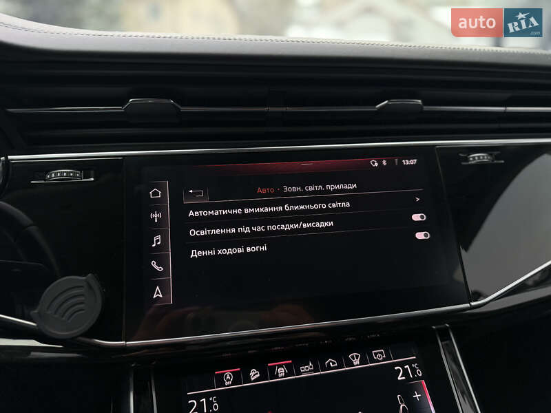 Позашляховик / Кросовер Audi Q8 2018 в Львові