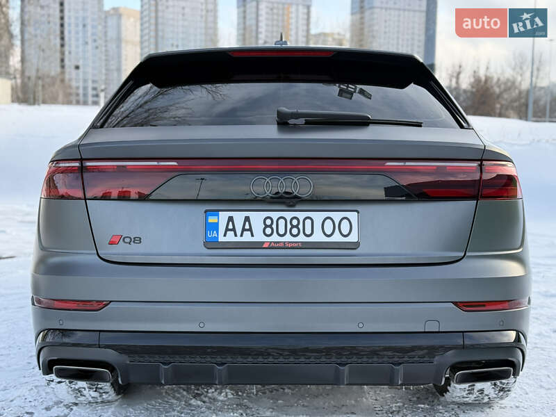 Внедорожник / Кроссовер Audi Q8 2024 в Киеве