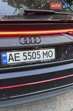 Внедорожник / Кроссовер Audi Q8 2020 в Кропивницком