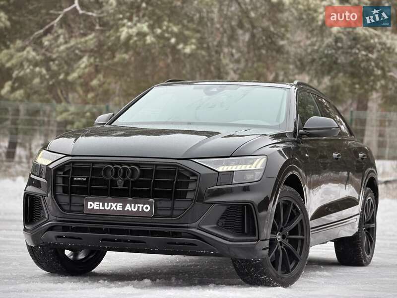 Внедорожник / Кроссовер Audi Q8 2023 в Киеве