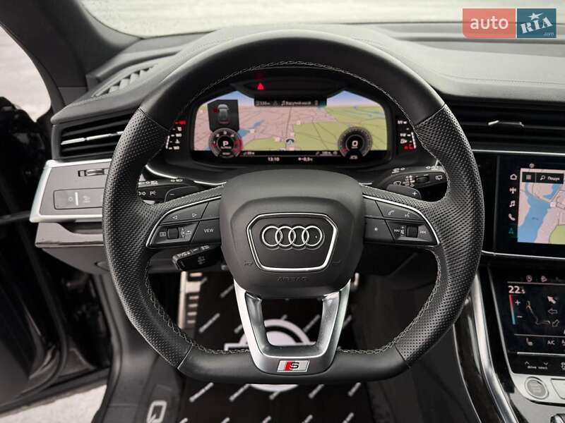 Внедорожник / Кроссовер Audi Q8 2023 в Киеве