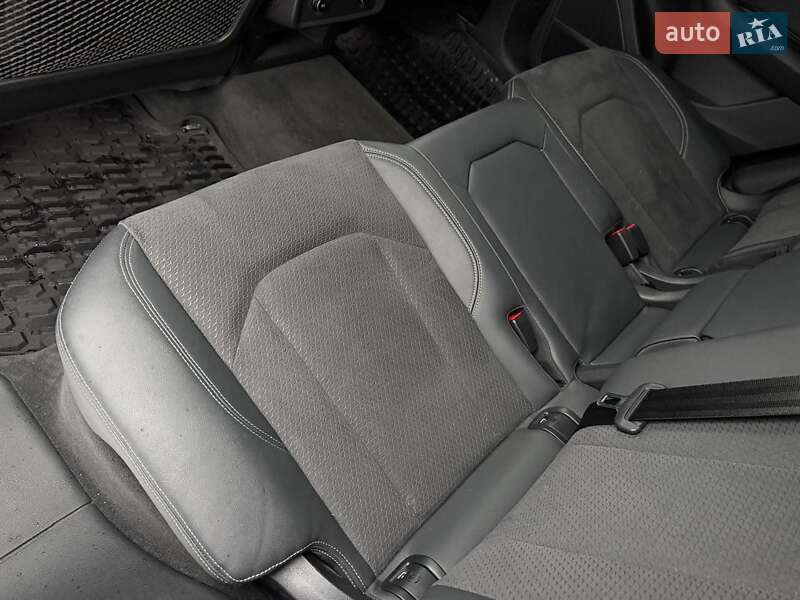 Внедорожник / Кроссовер Audi Q8 2023 в Киеве