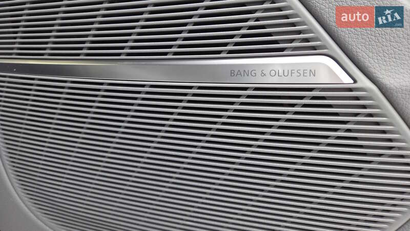 Внедорожник / Кроссовер Audi Q8 2023 в Кропивницком