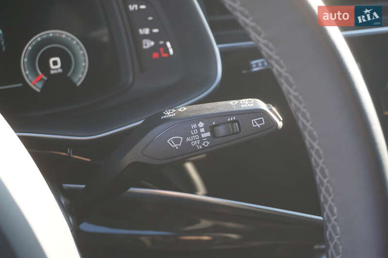 Внедорожник / Кроссовер Audi Q8 2023 в Одессе