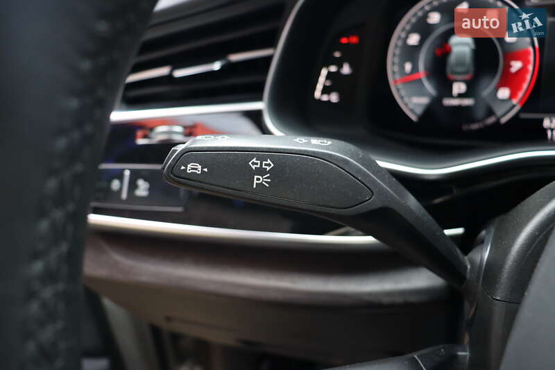 Внедорожник / Кроссовер Audi Q8 2021 в Львове