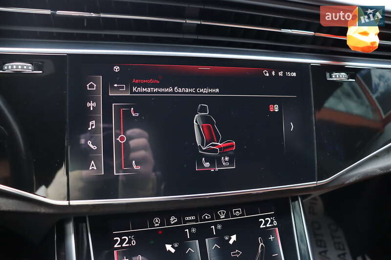 Внедорожник / Кроссовер Audi Q8 2021 в Львове