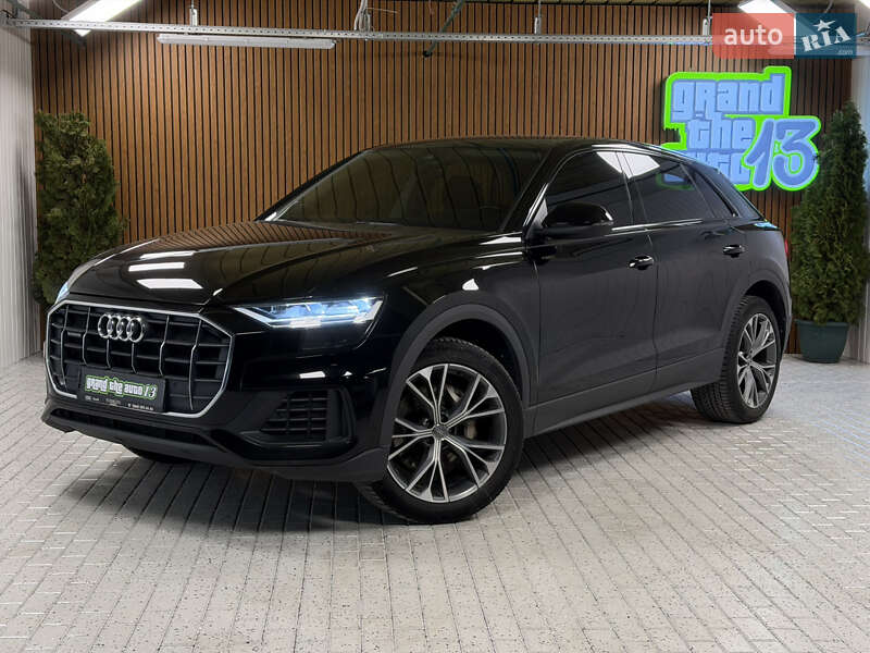 Внедорожник / Кроссовер Audi Q8 2019 в Киеве