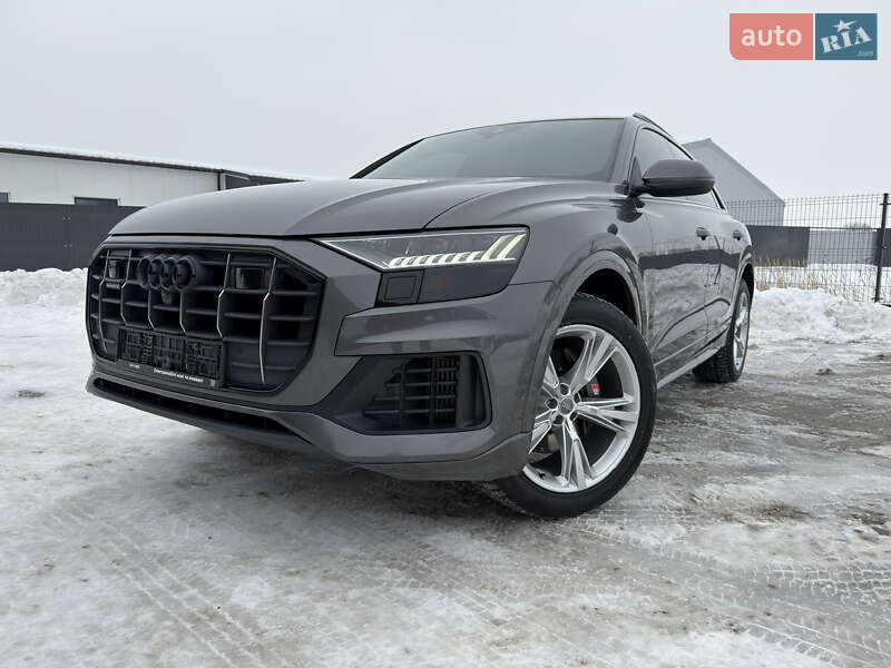 2018 Audi Q8, VIN WA1BVAF19KD018390:plate — фото 1 (autoria)