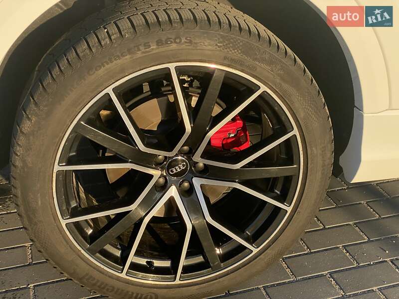 Внедорожник / Кроссовер Audi Q8 2020 в Виннице