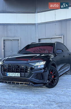 Позашляховик / Кросовер Audi Q8 2020 в Києві
