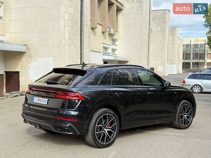Внедорожник / Кроссовер Audi Q8 2019 в Киеве фото 4 Внедорожник / Кроссовер Audi Q8 2019 в Киеве