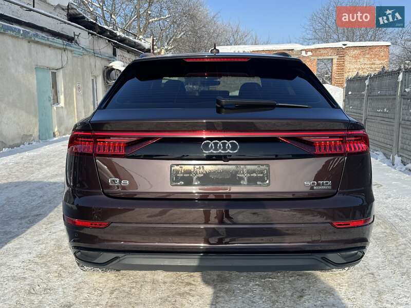 Внедорожник / Кроссовер Audi Q8 2019 в Тернополе
