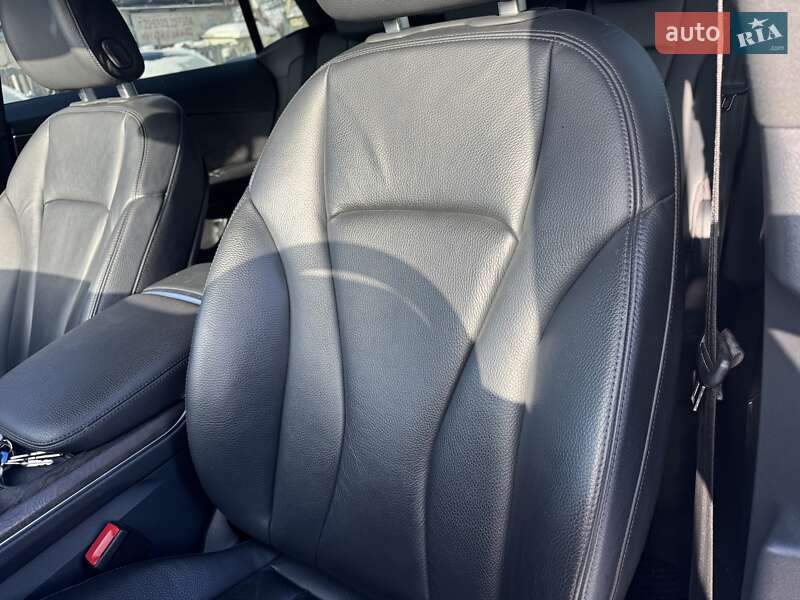 Внедорожник / Кроссовер Audi Q8 2019 в Тернополе