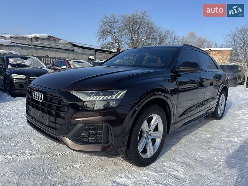 Внедорожник / Кроссовер Audi Q8 2019 в Тернополе