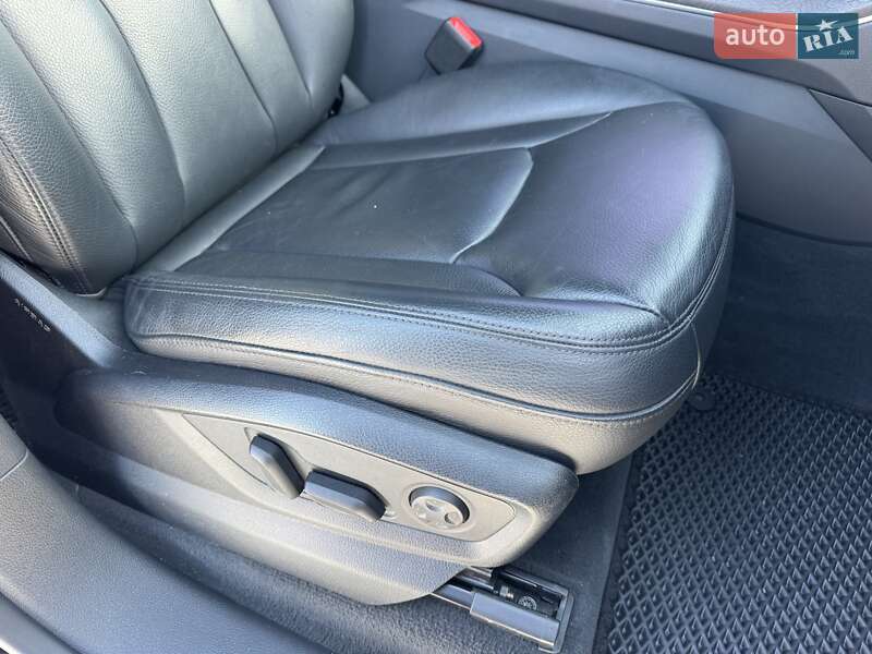 Внедорожник / Кроссовер Audi Q8 2019 в Тернополе