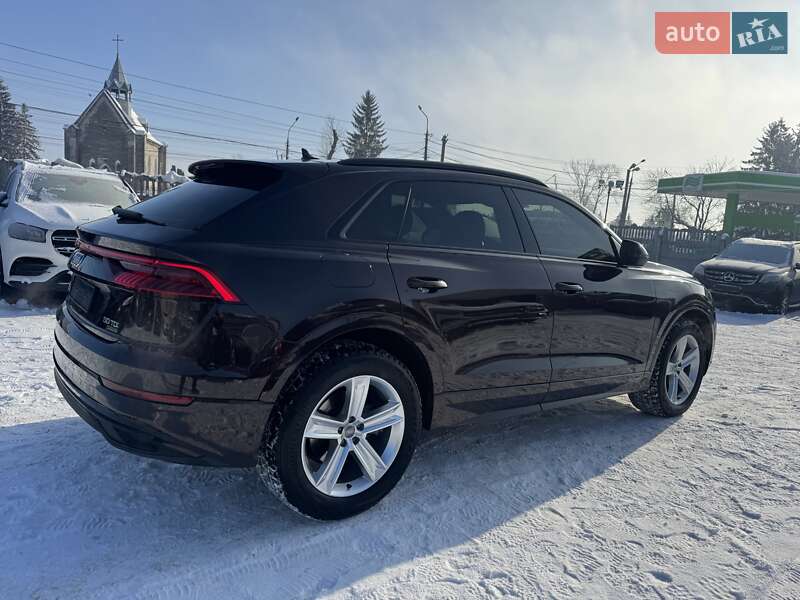 Внедорожник / Кроссовер Audi Q8 2019 в Тернополе