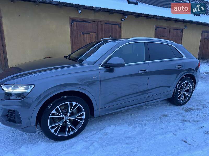 Позашляховик / Кросовер Audi Q8 2018 в Теофіполі фото 10 Позашляховик / Кросовер Audi Q8 2018 в Теофіполі